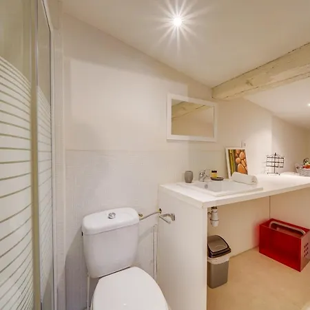 Observance 2 Bedroom Duplex * 波尔多