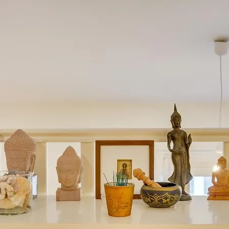 Observance 2 Bedroom Duplex Διαμέρισμα